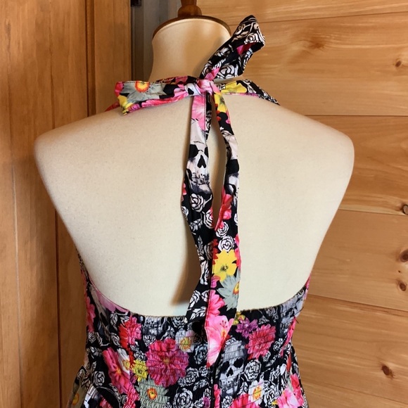 Hell Bunny skulls and flowers halter neck skater dress Size Large - Picture 11 of 13